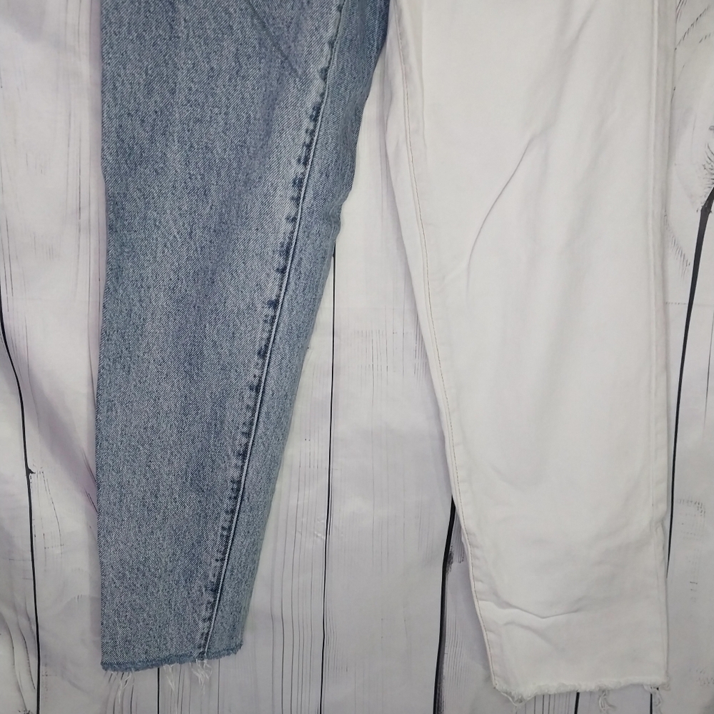 PacSun Eco White Two-Tone Split Leg High Rise Button Fly Straight Leg Jeans - Picture 4 of 9